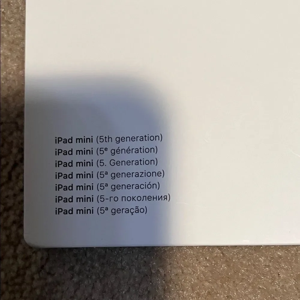 NIB Official Apple iPad mini Smart Cover – Blue (5th Gen)